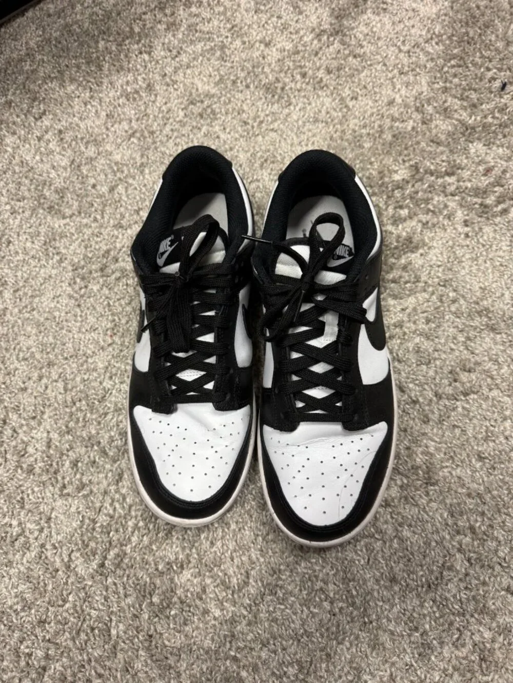 Nike Panda Dunks